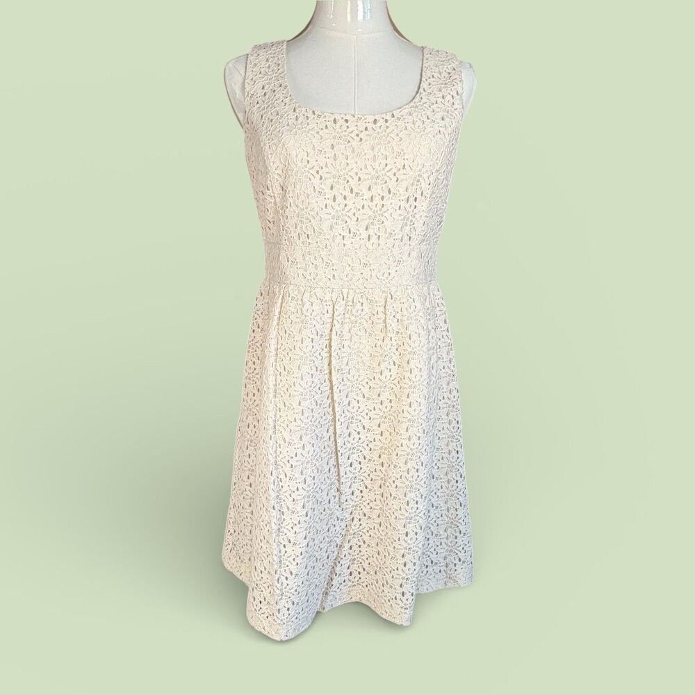 Ann Taylor LOFT Lace Dress Petite 4 Ivory Fit Flare Sleeveless Lined